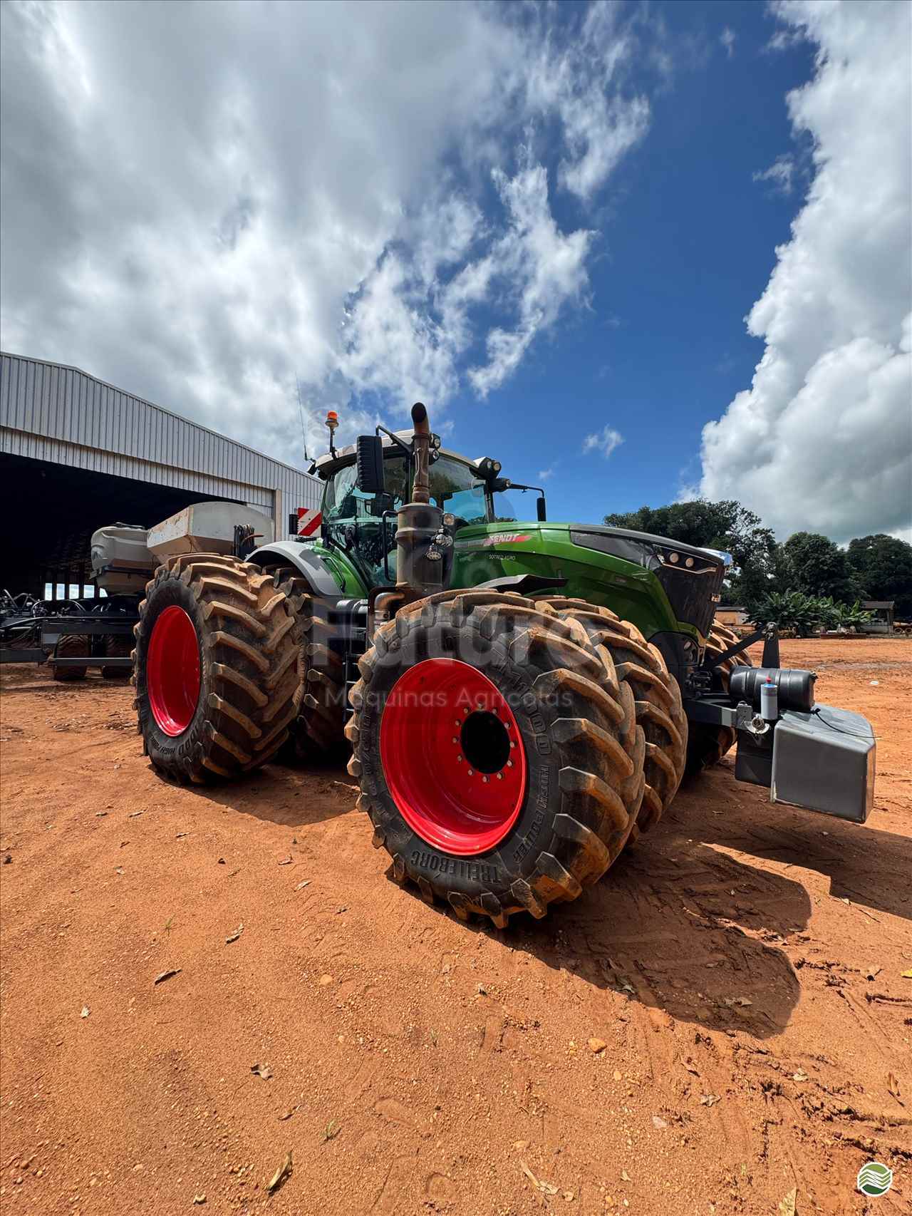 TRATOR FENDT 1046 Vario Tração 4x4 Futuro Máquinas ITAJAI SANTA CATARINA SC